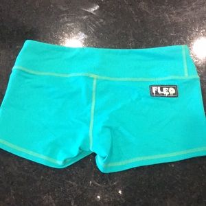 Fleo Monster Short